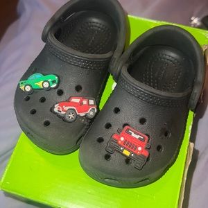 Black Crocs